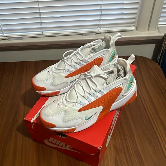 [NIB] Nike Zoom 2K. Rare Retro. Size Men 10.5. Perfect Condition. New in Box - Picture 2 of 6